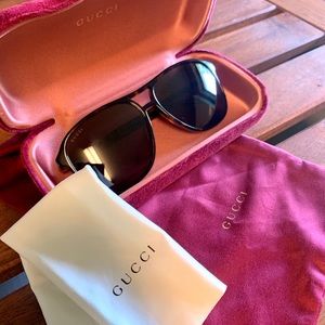 Gucci Aviator style sunglasses